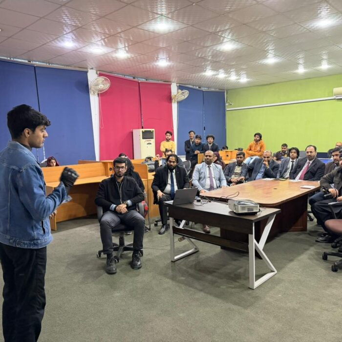 Syed Aun Muhammad Hussain Shah UET Lahore Startup Showcase, Syed Aun Muhammad Hussain Shah, UET Lahore Startup Showcase, UET Lahore Incubation Center, Prof Dr Shahid Munir TI, UET Lahore Robotics Projects, Smog Gun Project UET Lahore, Student Startup Pitches, University Innovation Pakistan, Startup Ecosystem Pakistan