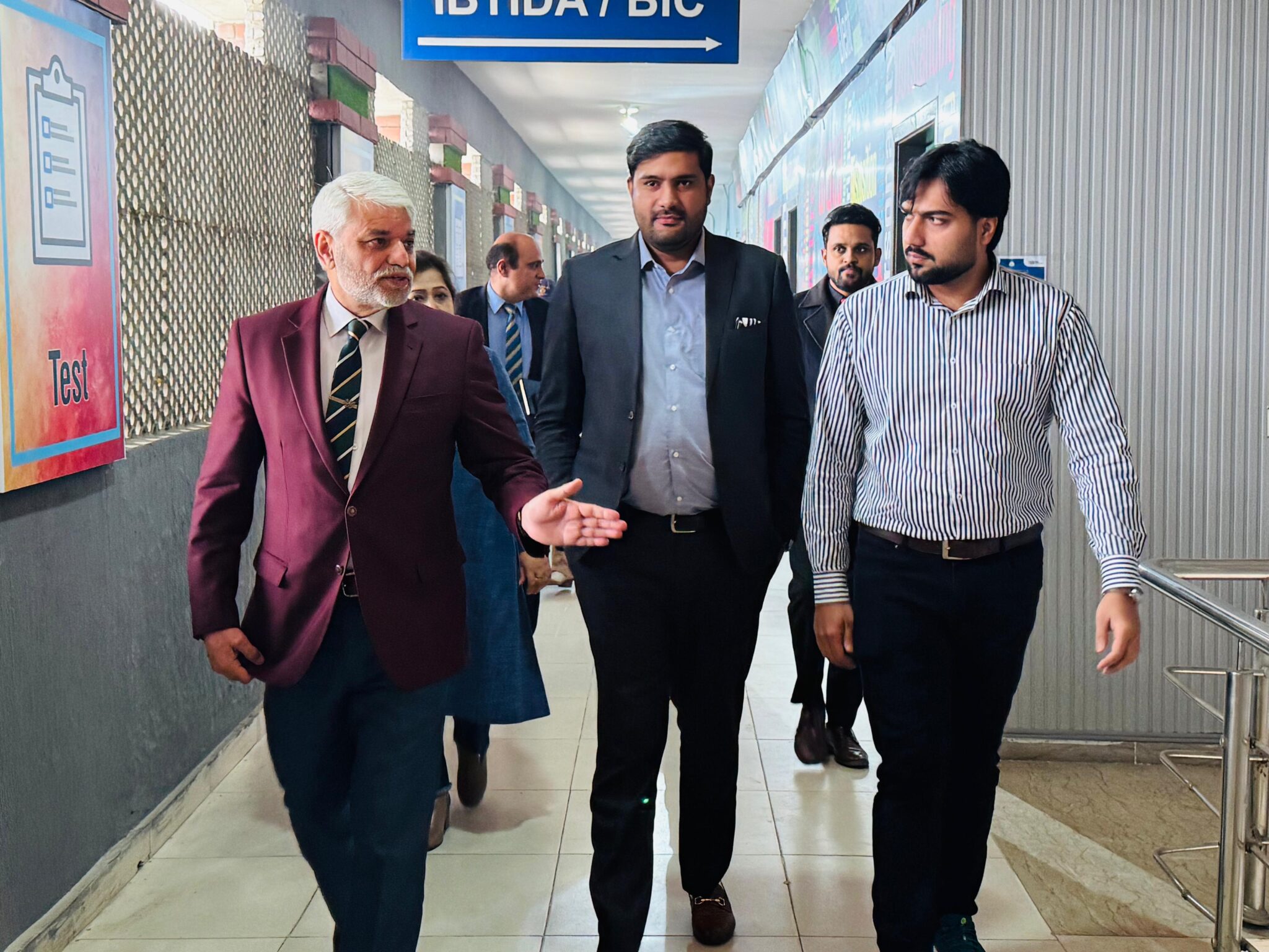 News Updates 33 Syed Aun Muhammad Hussain Shah Lahore Garrison University Visit