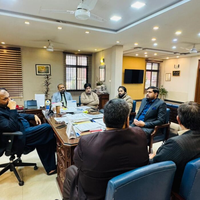 Syed Aun Shah Finalized Student Pitches for the Final Interview during the visit to UET