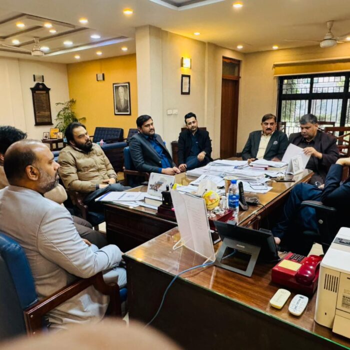 Syed Aun Shah Finalized Student Pitches for the Final Interview during the visit to UET