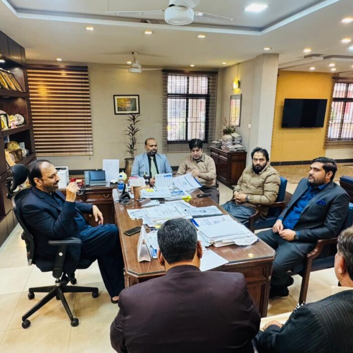 Syed Aun Shah Finalized Student Pitches for the Final Interview during the visit to UET